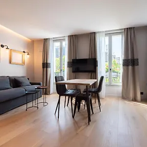  Appartement Demeure Montmartre France
